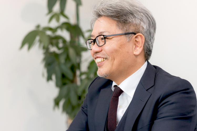 土生 康晴